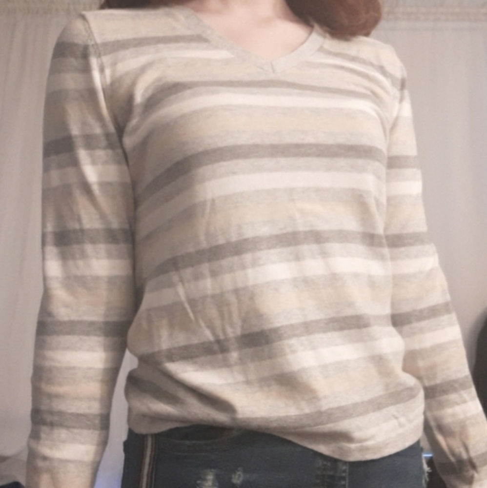 Tommy Hilfiger Striped Long Sleeved V Neck…